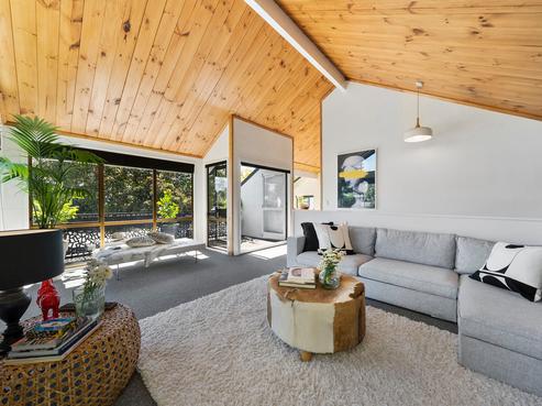 407 Muritai Road, Eastbourne