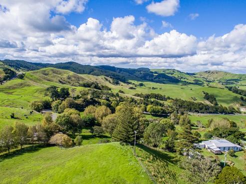 4409 Kaipara Coast Highway, Tauhoa