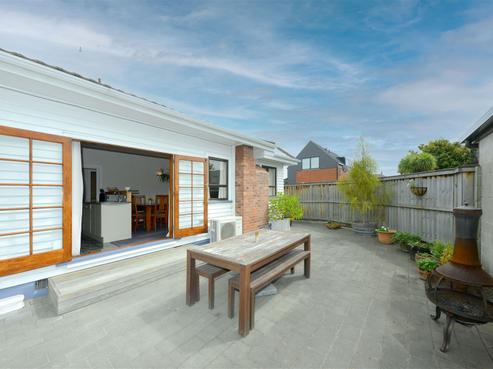 112 Memorial Avenue, Burnside
