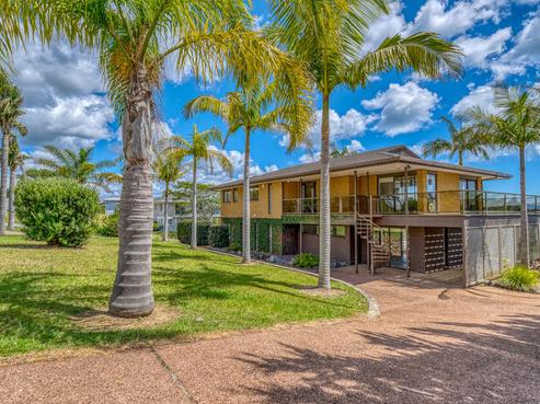 18 Colonel Mould Drive, Mangonui