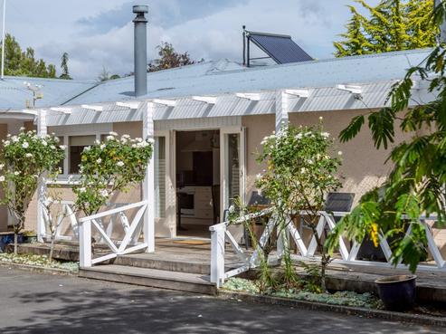 62 Kuratawhiti Street, Greytown