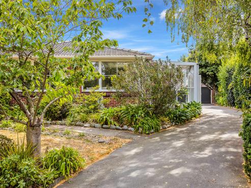 1 Deepdale Street, Burnside