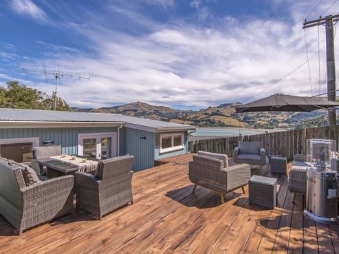 26 Bayview Crescent, Duvauchelle