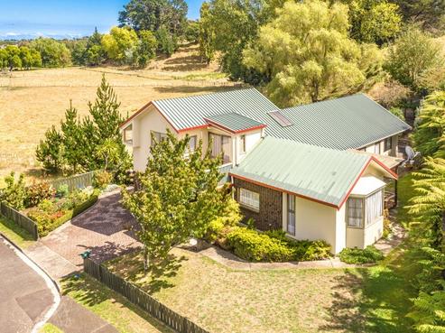 50 Aiken Road, Saint Johns Hill