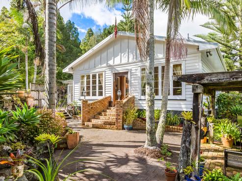 147 Carter Road, Oratia