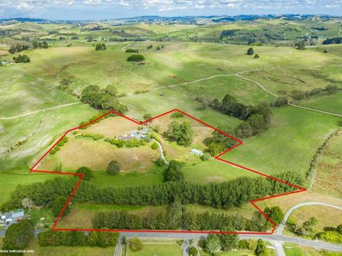 145 Tavinor Road, Otaika