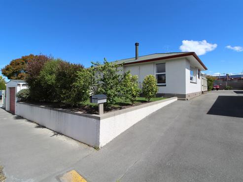 5 Preston Street, West End