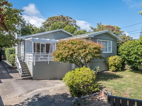 4 Gray Avenue, Paraparaumu Beach