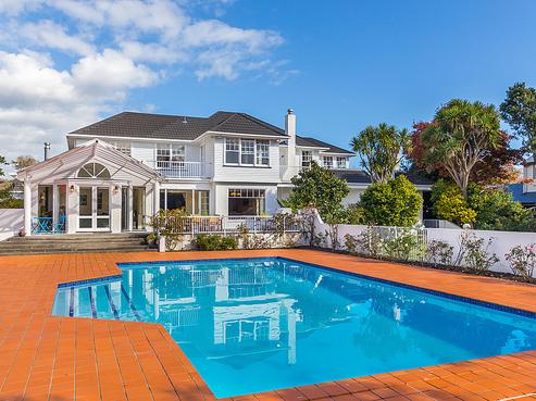 32 Military Road, Boulcott