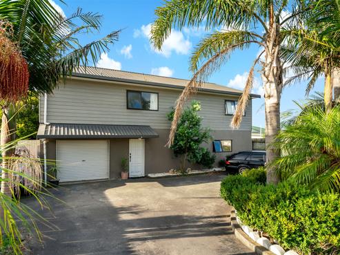 13 Torkar Road, Clarks Beach