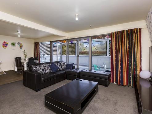 6/133 Main Street, Upper Hutt