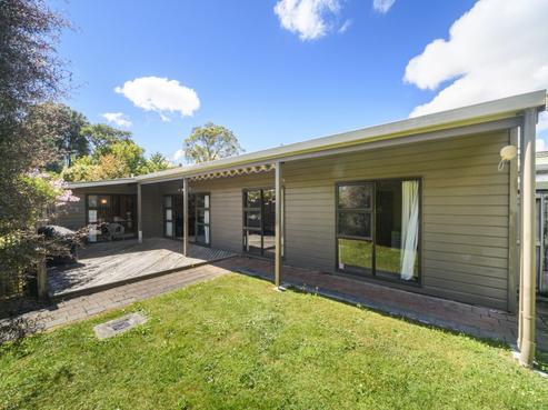24 Heathcote Place, Fitzherbert