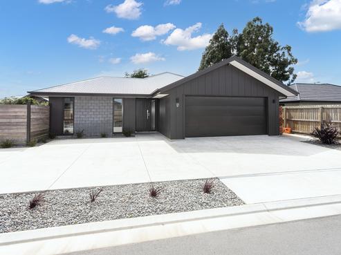 17 Russell Lilley Drive, Rolleston