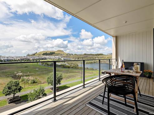 201/189 Barbarich Drive, Stonefields