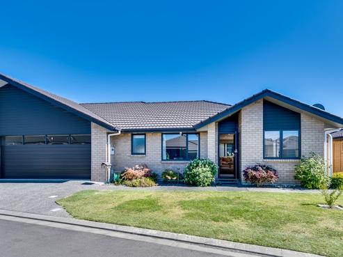 7/23 Matariki Avenue, Frimley