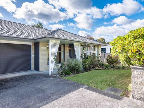 7 Kowhai Grove, Waikanae