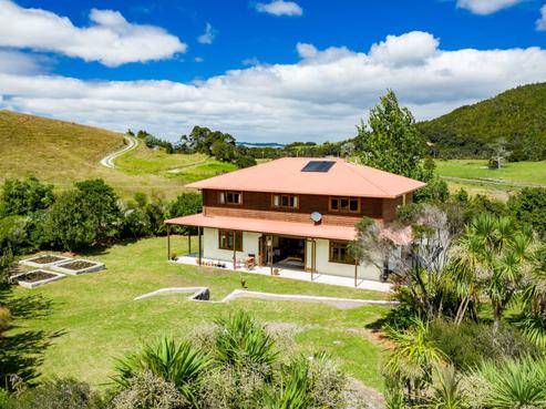 566 Brown Road, Mangawhai