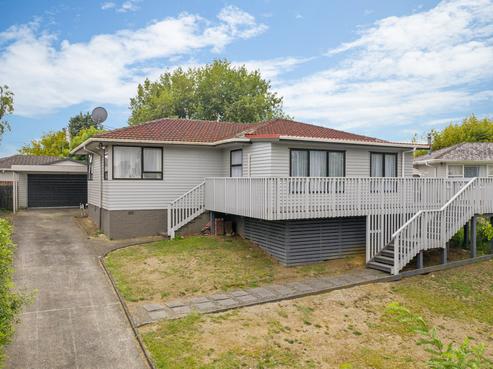 6 Rainbow Place, Wattle Downs