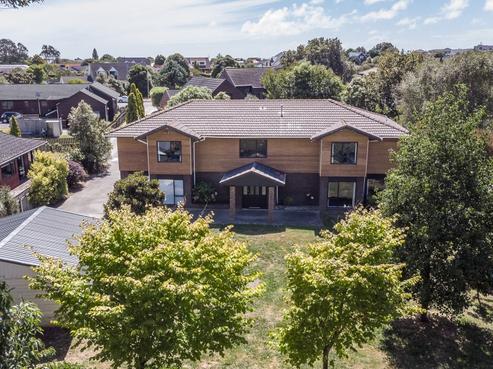 18 The Avenue, Paraparaumu Beach