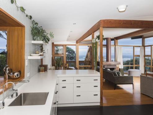 126 Panorama Road, Clifton
