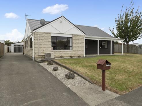 69 Hillcrest Drive, Kelvin Grove