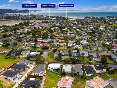37 Surf View Crescent, Red Beach