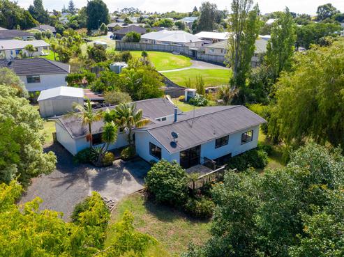 48 Shelly Bay Road, Beachlands