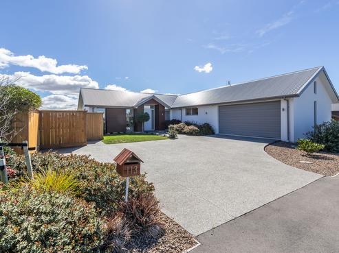 113 Southfield Drive, Lincoln