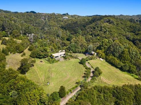 37A Wharenui Road, Poroporo