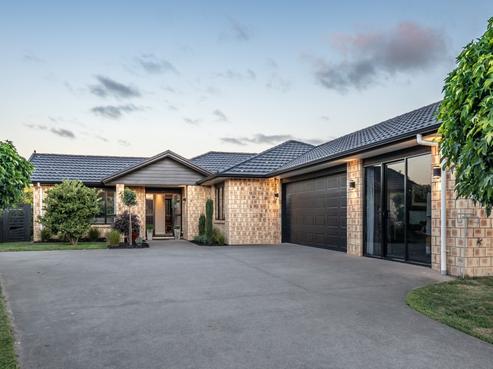 8 Carnation Court, Cambridge