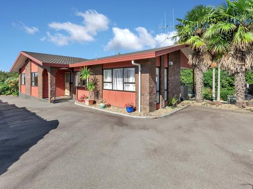 13 Augusta Place, Kamo