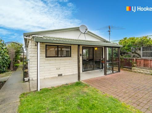 16 Fawcett Street, South Dunedin