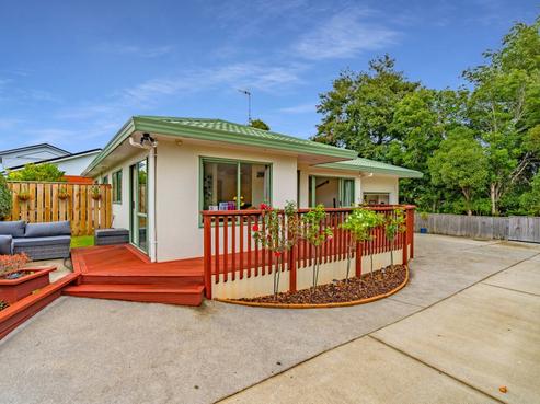 74B Mazengarb Road, Paraparaumu Beach