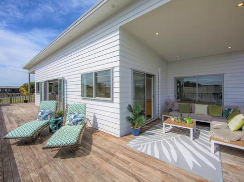 12 Devon Street, Mangawhai Heads