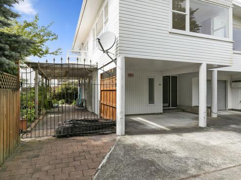 49C Laings Road, Central Hutt