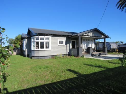 84 Romilly Street, Westport