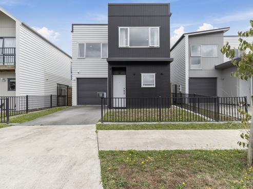 11 Rebekah Crescent, Flagstaff