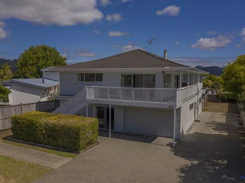 110 Vista Paku, Pauanui