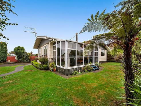14 Tawa Street, Hawera