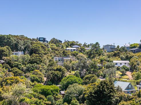 1 Pacific Parade, Surfdale