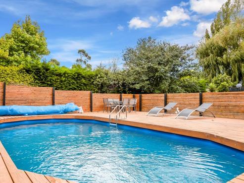 8 Newton Place, Amberley