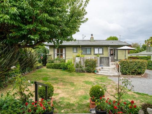42 Pataka Road, Taupo