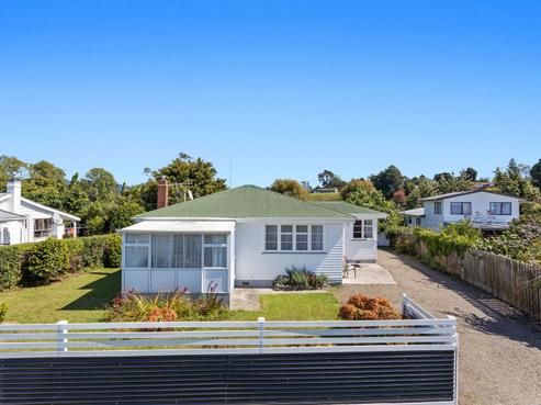 16 Woodlands Road, Opotiki and Surrounds