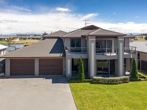 55 Ludlow Drive, Huntingdon/Lake Hood