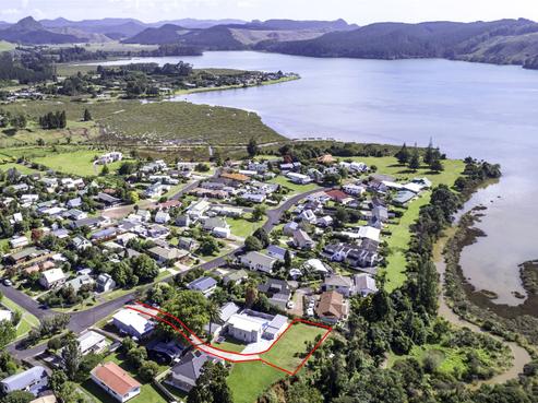 123E Durrant Drive, Whangamata