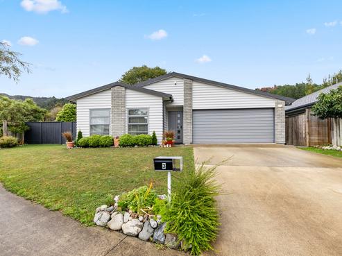 3 Poppy Watts Grove, Stokes Valley