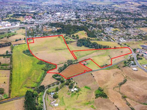 19 Golding Road, Taradale