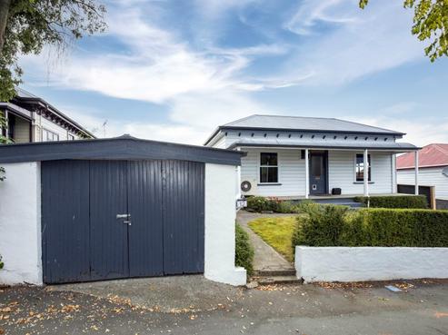 12 Memorial Avenue, Parkside