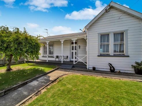 30 Collins Street, Hawera