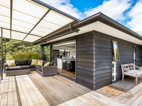 33 Trig Hill Road, Onetangi